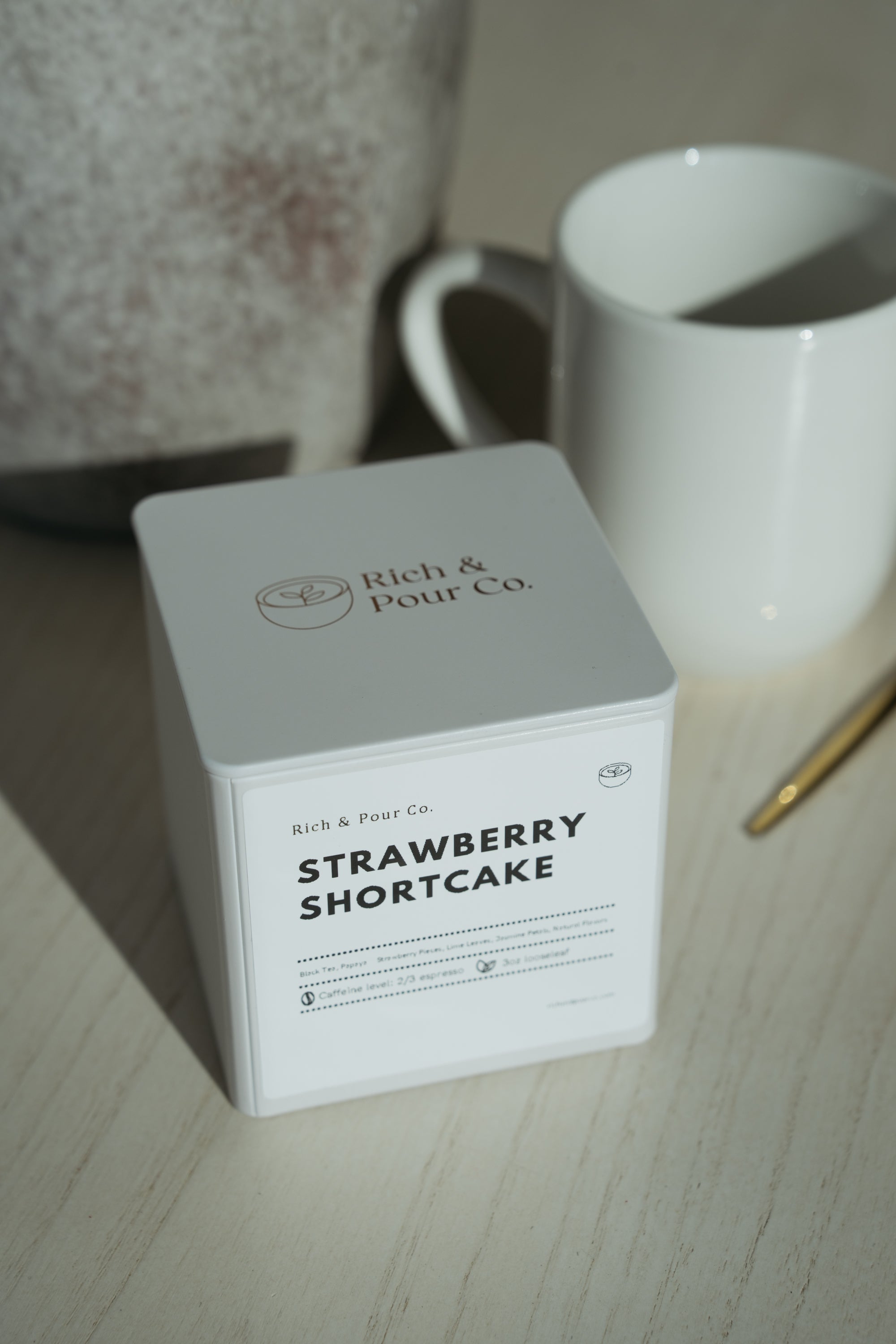 Strawberry Shortcake - Limited Edition - Rich And Pour