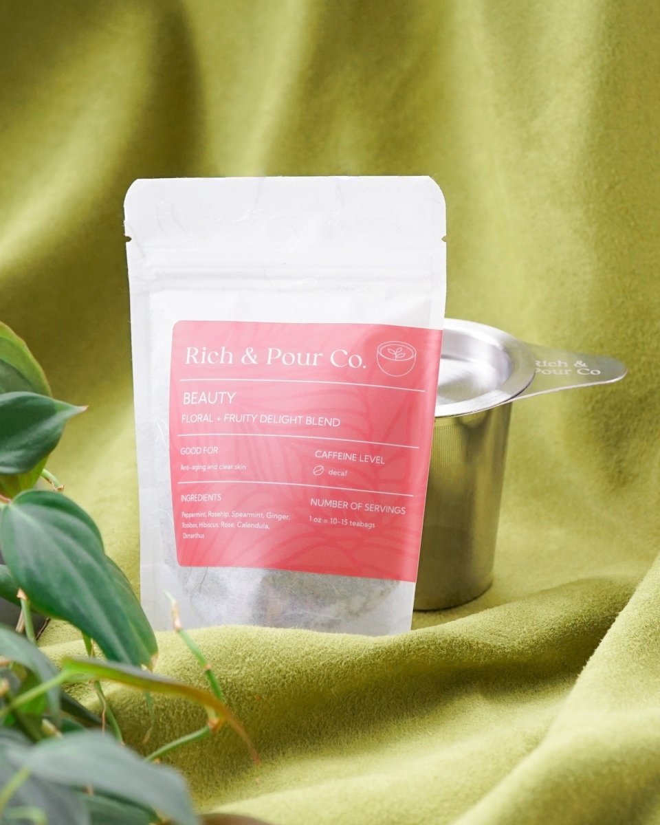 Beauty: Floral + Fruity Delight Blend - Rich And Pour
