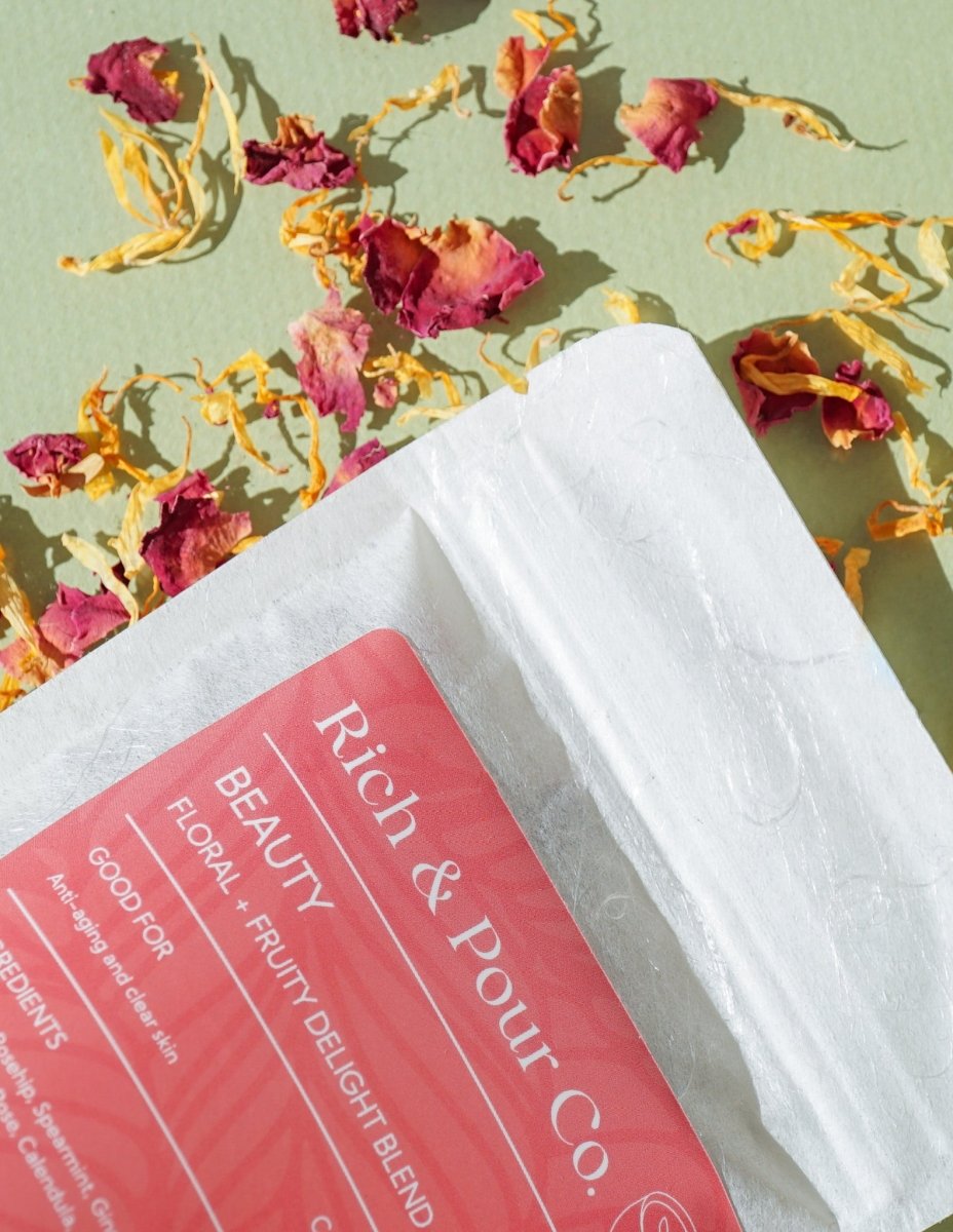 Beauty: Floral + Fruity Delight Blend - Rich And Pour