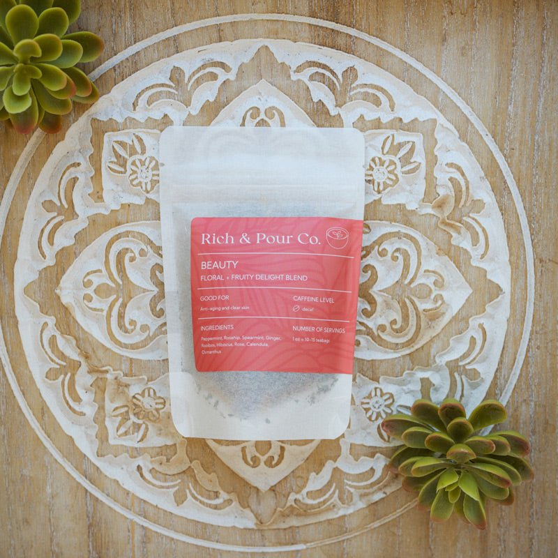 Beauty: Floral + Fruity Delight Blend - Rich And Pour