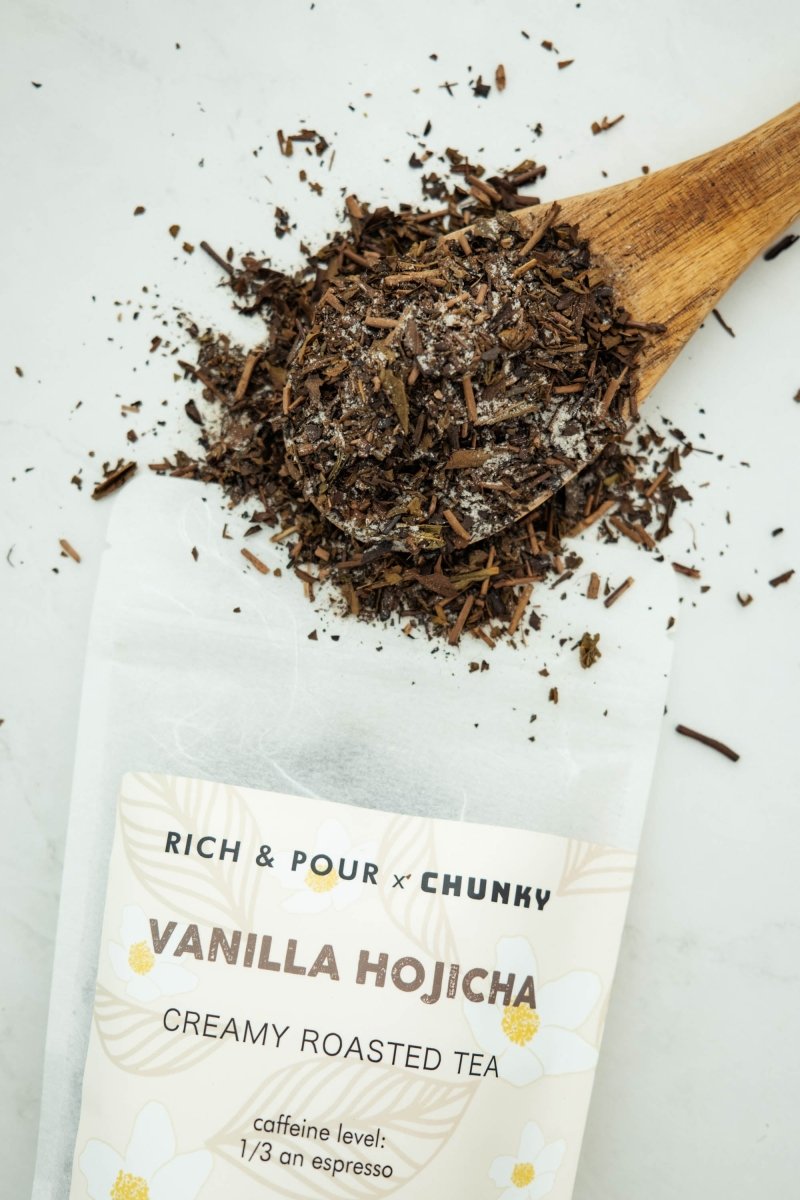Vanilla Hojicha Tea - Rich And Pour
