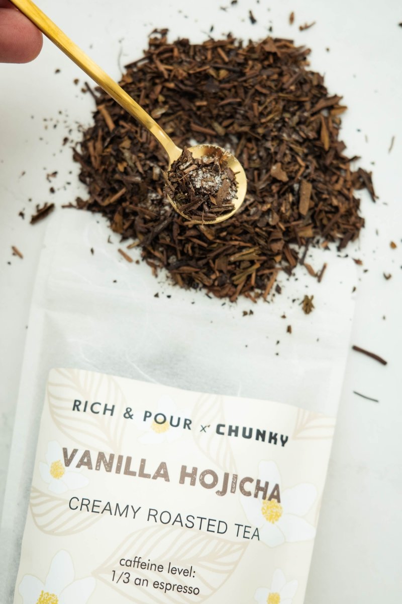 Vanilla Hojicha Tea - Rich And Pour