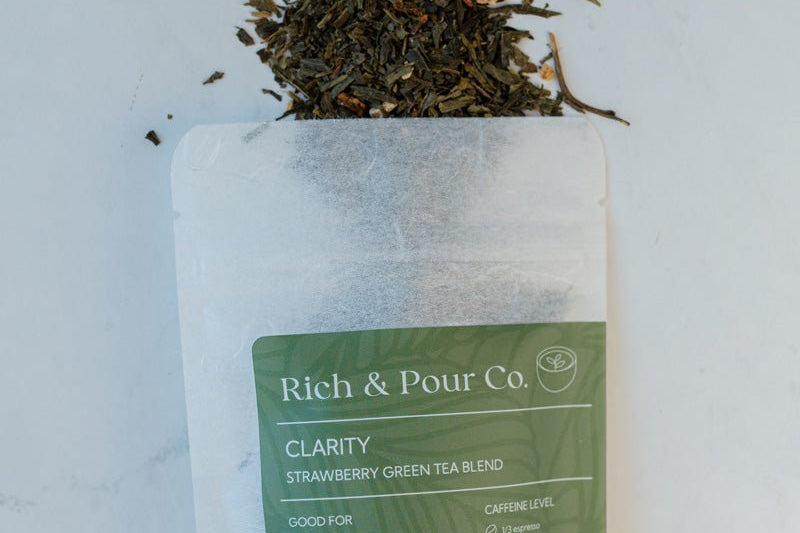 Clarity - Strawberry Green Tea Blend - Rich And Pour
